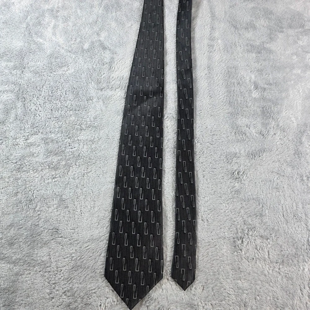 Claiborne‎ Men Charcoal Grey Silk Tie Geometric Rectangle Pattern Made In Italy